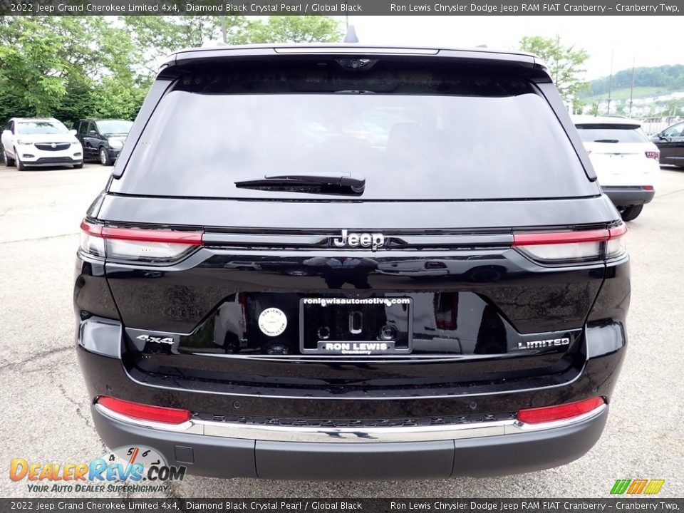 2022 Jeep Grand Cherokee Limited 4x4 Diamond Black Crystal Pearl / Global Black Photo #4