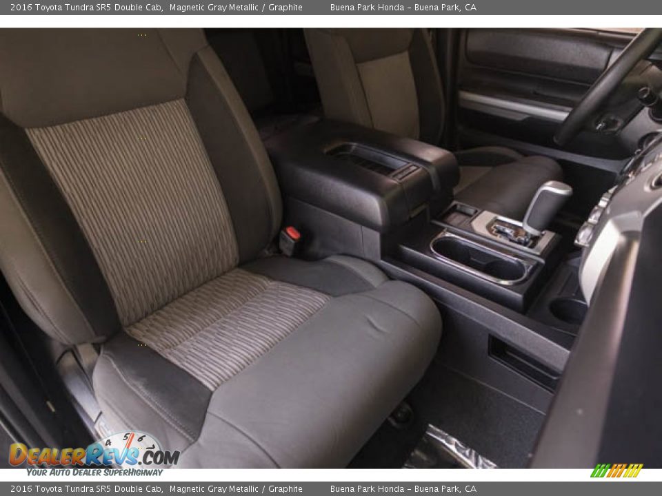 2016 Toyota Tundra SR5 Double Cab Magnetic Gray Metallic / Graphite Photo #23