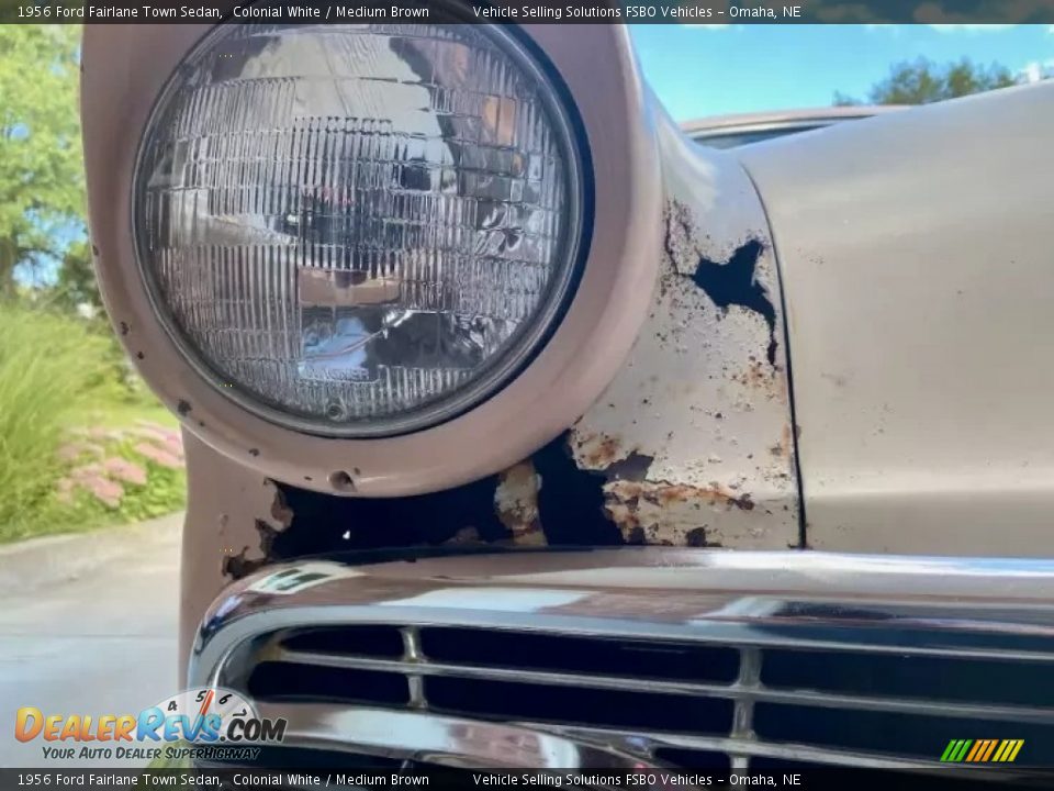 1956 Ford Fairlane Town Sedan Colonial White / Medium Brown Photo #19