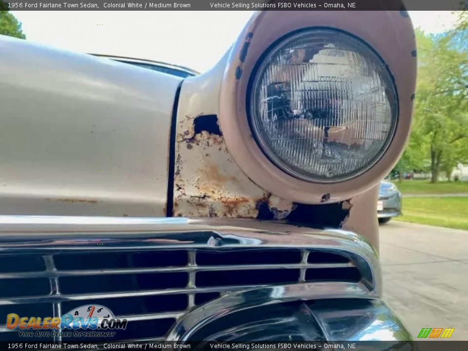 1956 Ford Fairlane Town Sedan Colonial White / Medium Brown Photo #20