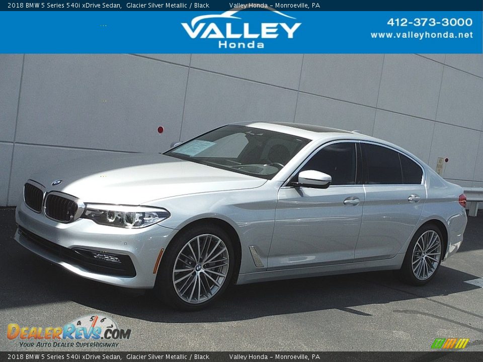 2018 BMW 5 Series 540i xDrive Sedan Glacier Silver Metallic / Black Photo #1