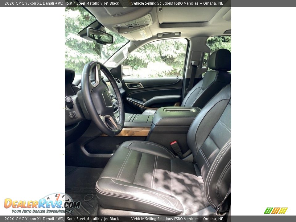 Front Seat of 2020 GMC Yukon XL Denali 4WD Photo #34