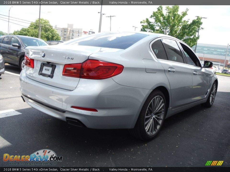 2018 BMW 5 Series 540i xDrive Sedan Glacier Silver Metallic / Black Photo #10