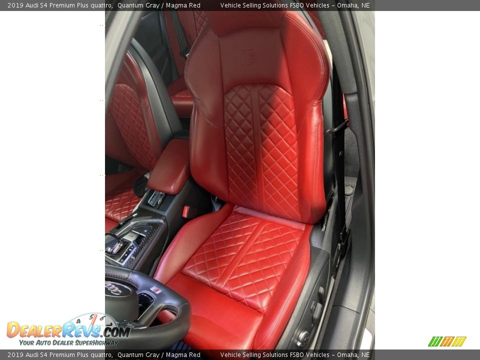 Front Seat of 2019 Audi S4 Premium Plus quattro Photo #4