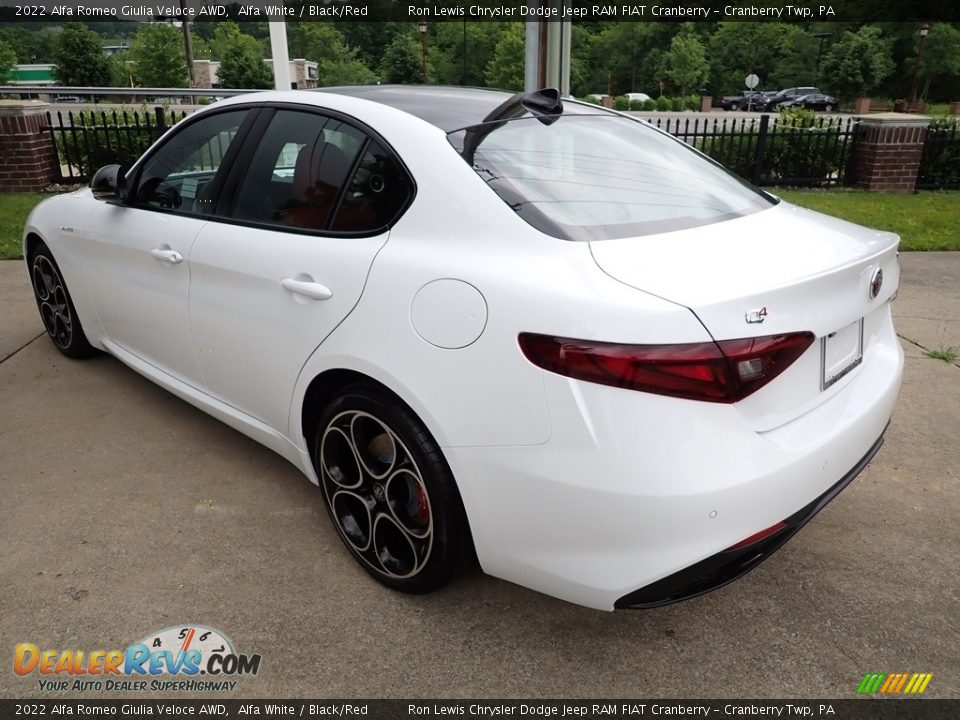 2022 Alfa Romeo Giulia Veloce AWD Alfa White / Black/Red Photo #3