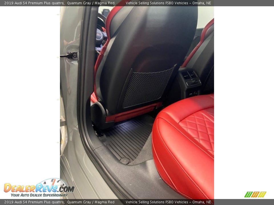 2019 Audi S4 Premium Plus quattro Quantum Gray / Magma Red Photo #35