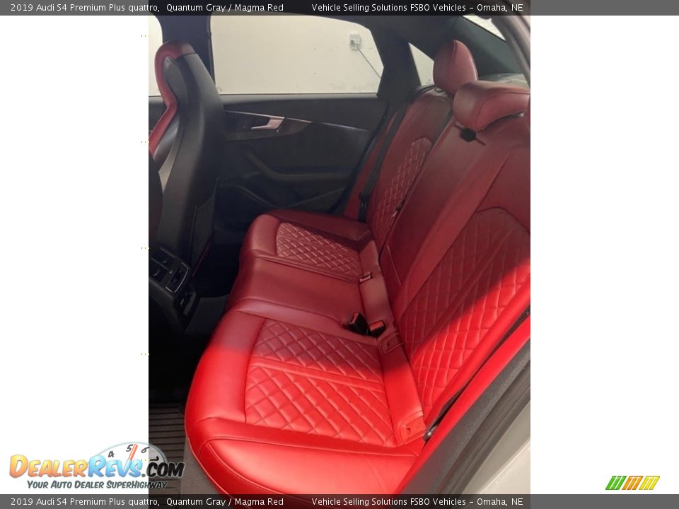 2019 Audi S4 Premium Plus quattro Quantum Gray / Magma Red Photo #36
