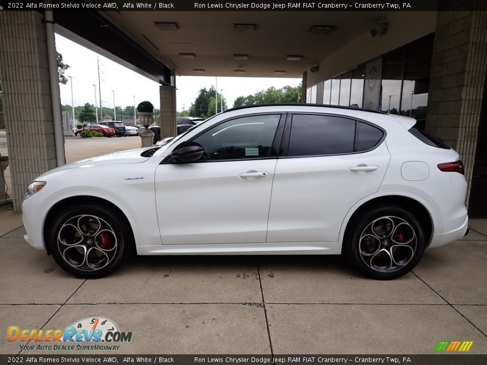 2022 Alfa Romeo Stelvio Veloce AWD Alfa White / Black Photo #2