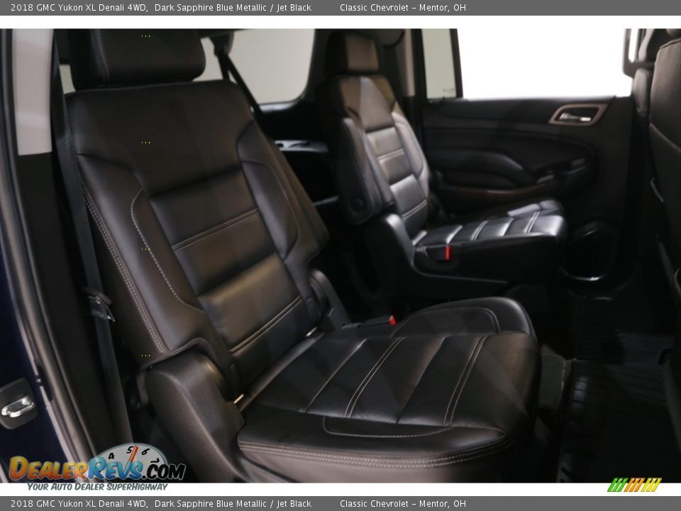 Rear Seat of 2018 GMC Yukon XL Denali 4WD Photo #19