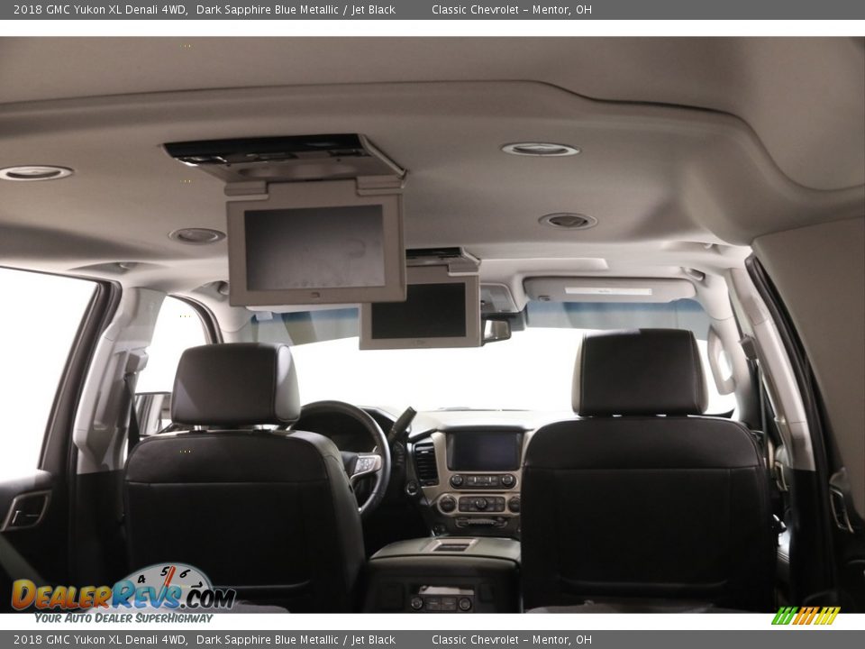 Entertainment System of 2018 GMC Yukon XL Denali 4WD Photo #22