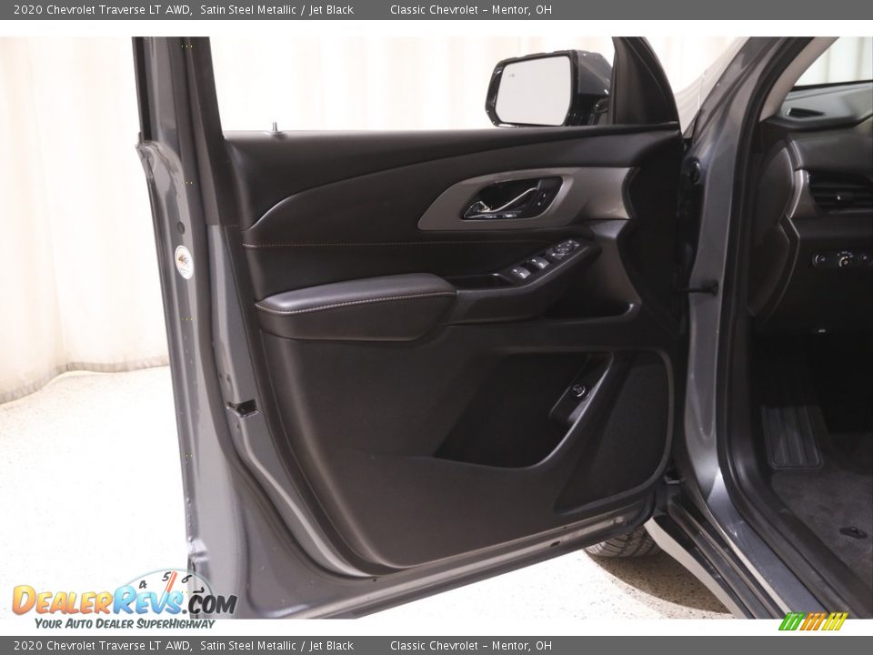 2020 Chevrolet Traverse LT AWD Satin Steel Metallic / Jet Black Photo #4