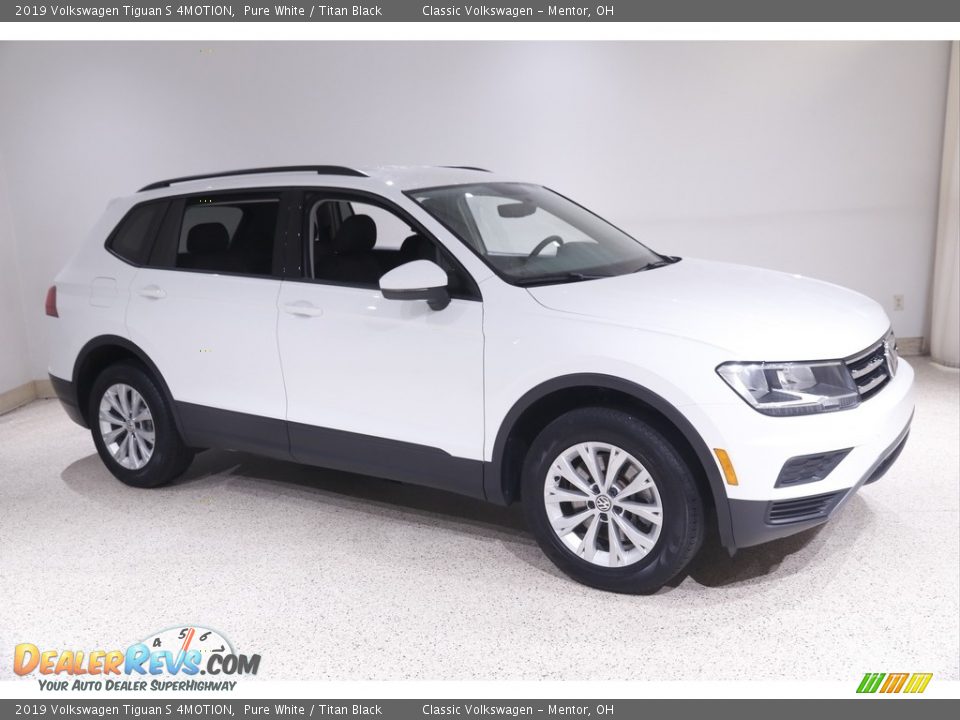 2019 Volkswagen Tiguan S 4MOTION Pure White / Titan Black Photo #1