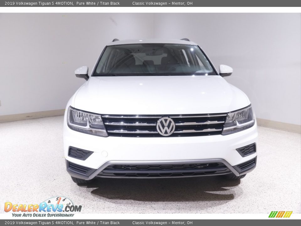 2019 Volkswagen Tiguan S 4MOTION Pure White / Titan Black Photo #2