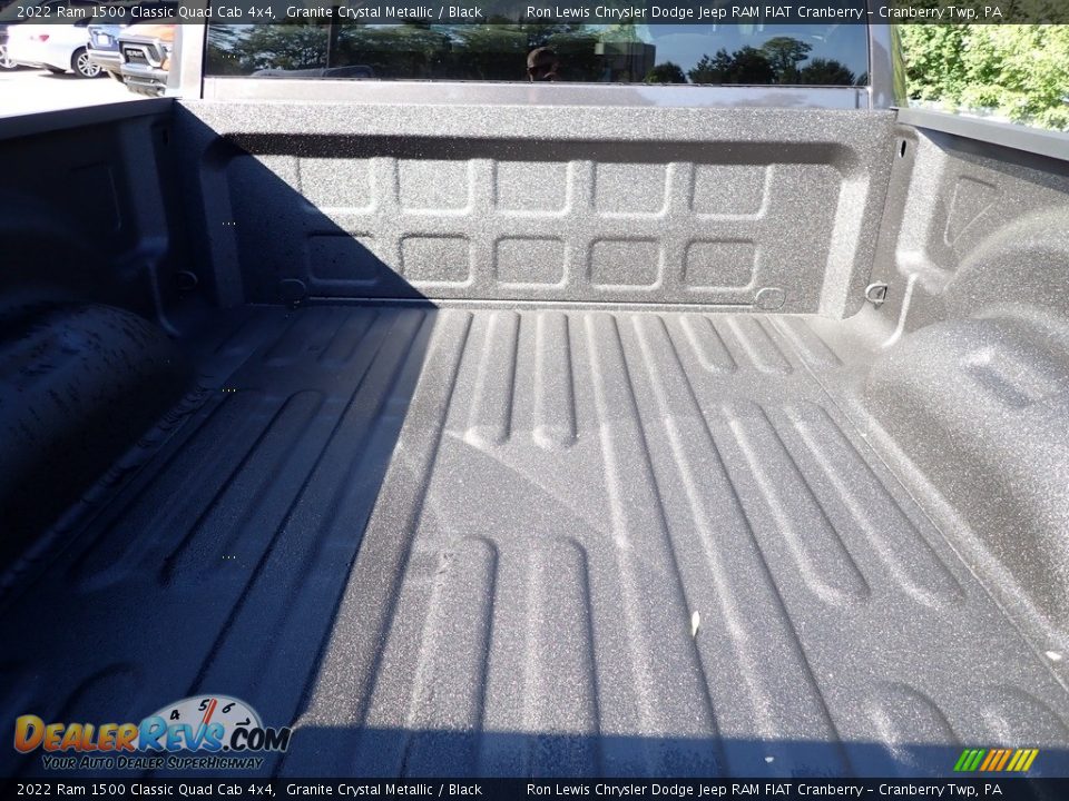 2022 Ram 1500 Classic Quad Cab 4x4 Granite Crystal Metallic / Black Photo #12