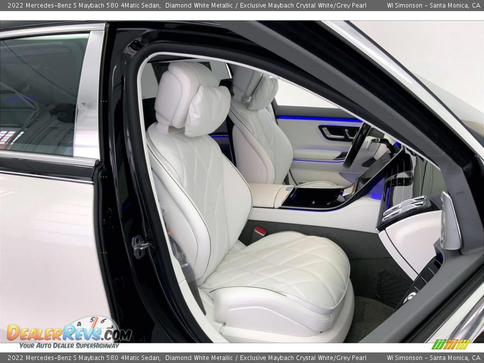 Exclusive Maybach Crystal White/Grey Pearl Interior - 2022 Mercedes-Benz S Maybach 580 4Matic Sedan Photo #5