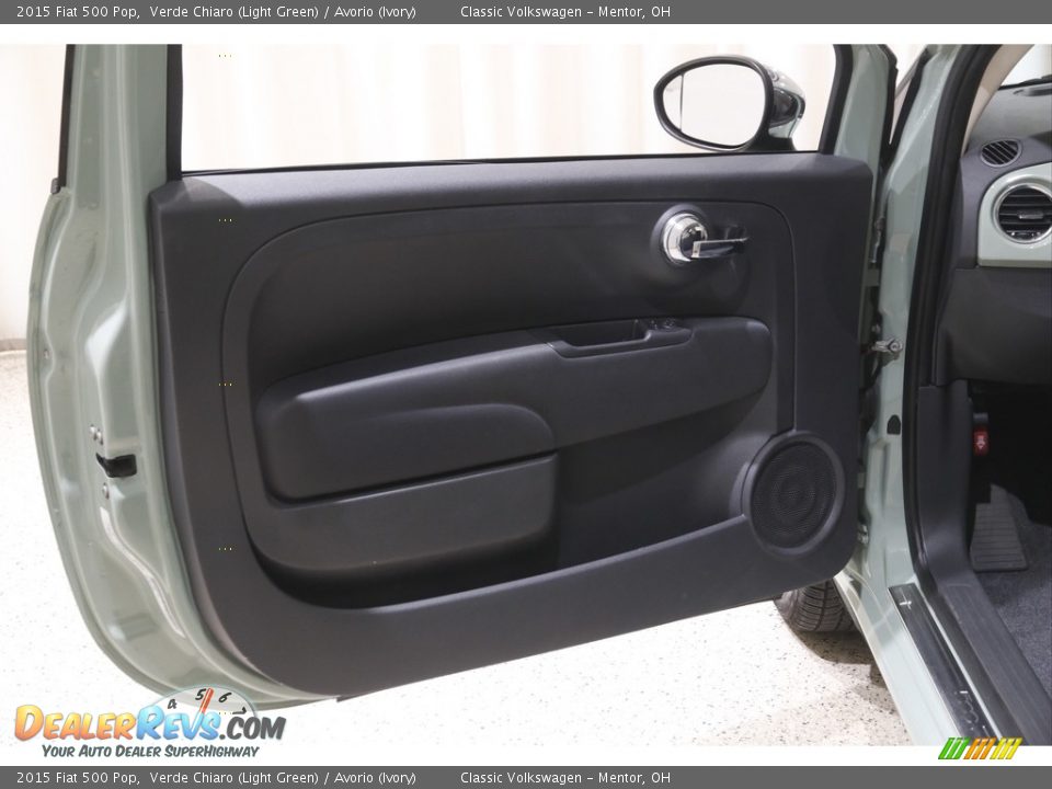 Door Panel of 2015 Fiat 500 Pop Photo #4
