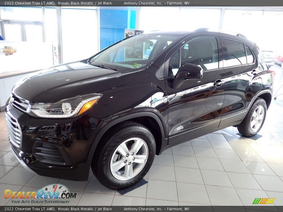 2022 Chevrolet Trax LT AWD Mosaic Black Metallic / Jet Black Photo #8