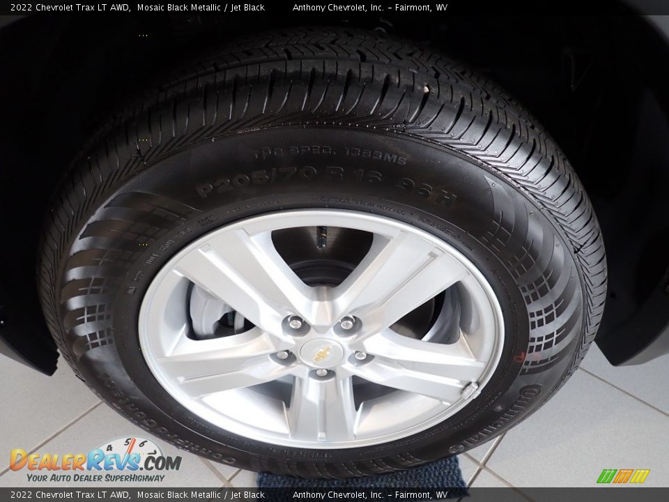2022 Chevrolet Trax LT AWD Mosaic Black Metallic / Jet Black Photo #10