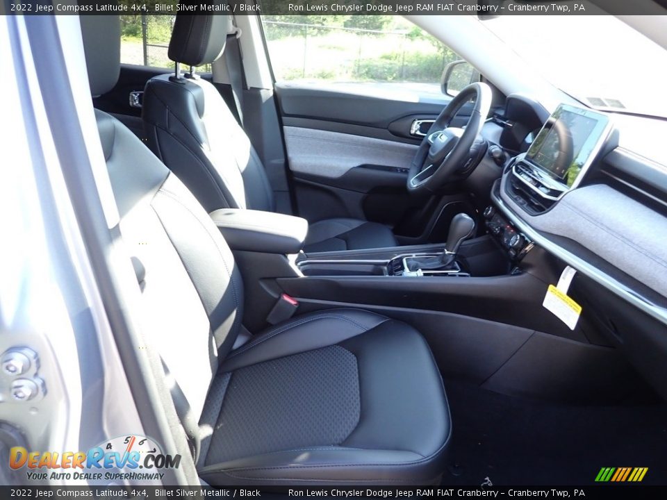 2022 Jeep Compass Latitude 4x4 Billet Silver Metallic / Black Photo #10
