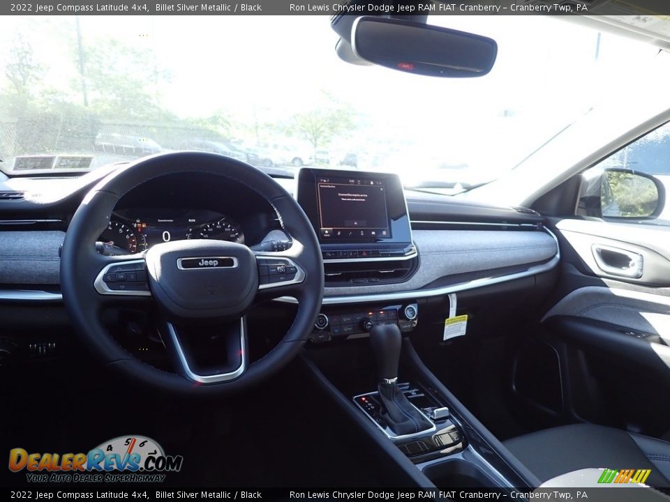 2022 Jeep Compass Latitude 4x4 Billet Silver Metallic / Black Photo #13