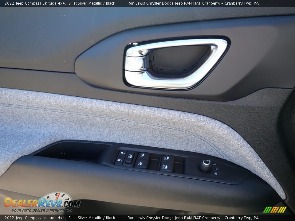 2022 Jeep Compass Latitude 4x4 Billet Silver Metallic / Black Photo #16