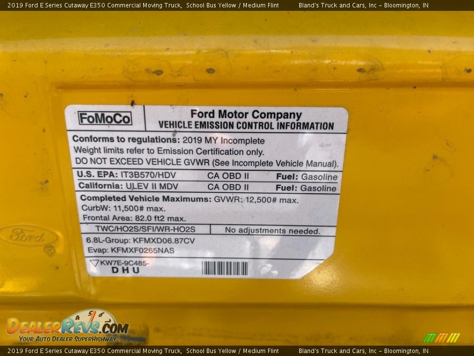 2019 Ford E Series Cutaway E350 Commercial Moving Truck School Bus Yellow / Medium Flint Photo #15