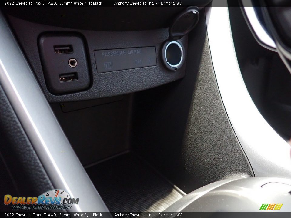 2022 Chevrolet Trax LT AWD Summit White / Jet Black Photo #18