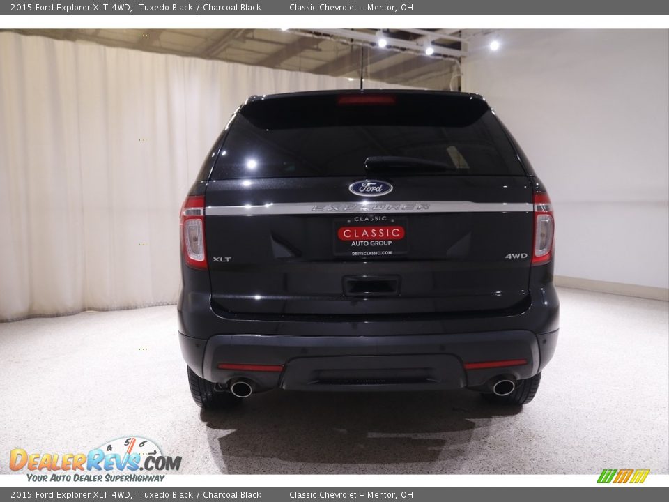 2015 Ford Explorer XLT 4WD Tuxedo Black / Charcoal Black Photo #19