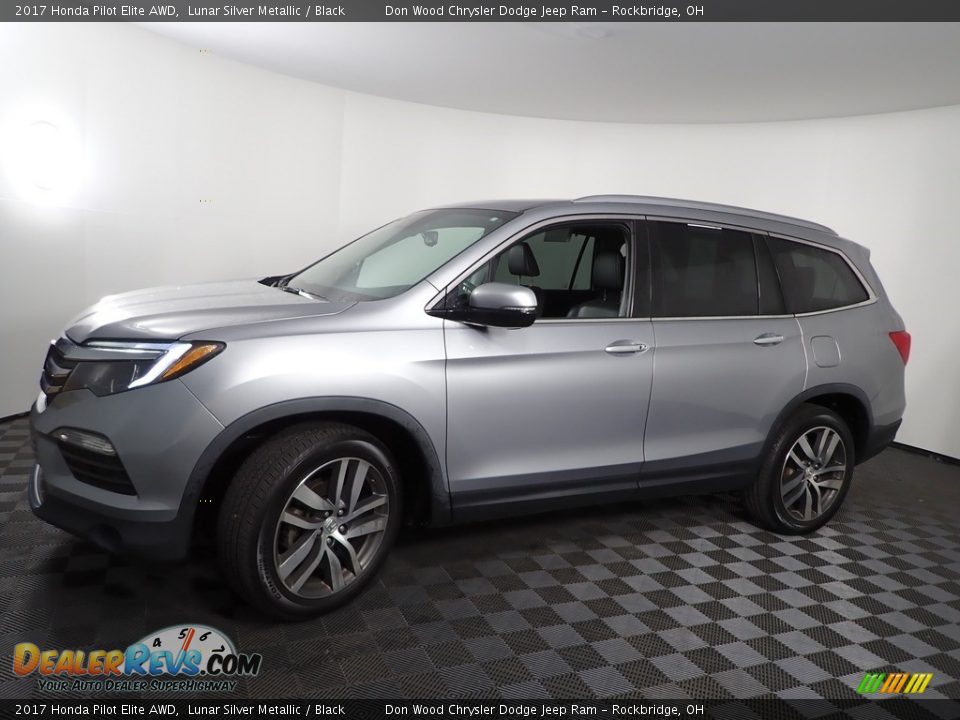 2017 Honda Pilot Elite AWD Lunar Silver Metallic / Black Photo #10