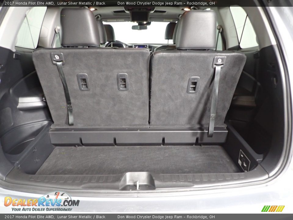 2017 Honda Pilot Elite AWD Lunar Silver Metallic / Black Photo #15