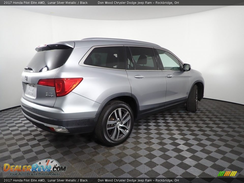 2017 Honda Pilot Elite AWD Lunar Silver Metallic / Black Photo #16