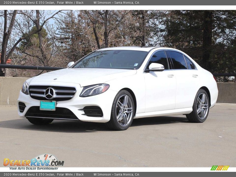 Front 3/4 View of 2020 Mercedes-Benz E 350 Sedan Photo #12