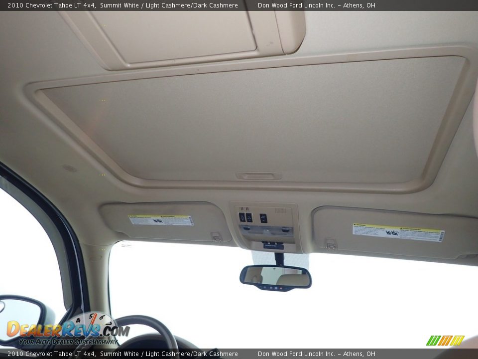 2010 Chevrolet Tahoe LT 4x4 Summit White / Light Cashmere/Dark Cashmere Photo #2