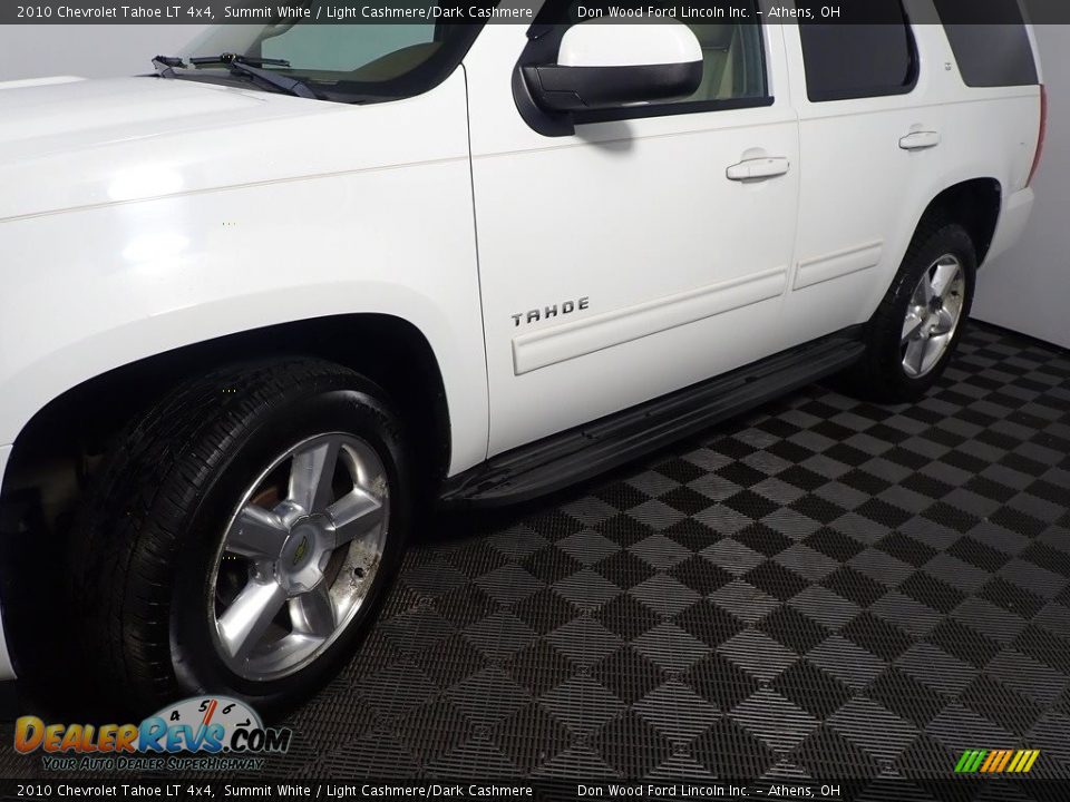 2010 Chevrolet Tahoe LT 4x4 Summit White / Light Cashmere/Dark Cashmere Photo #12