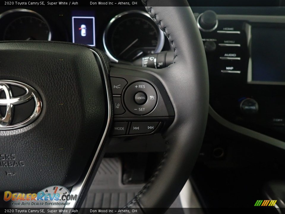 2020 Toyota Camry SE Super White / Ash Photo #31