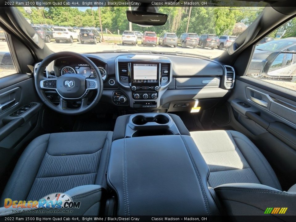 2022 Ram 1500 Big Horn Quad Cab 4x4 Bright White / Black/Diesel Gray Photo #4