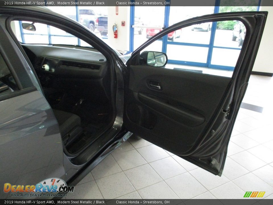2019 Honda HR-V Sport AWD Modern Steel Metallic / Black Photo #16