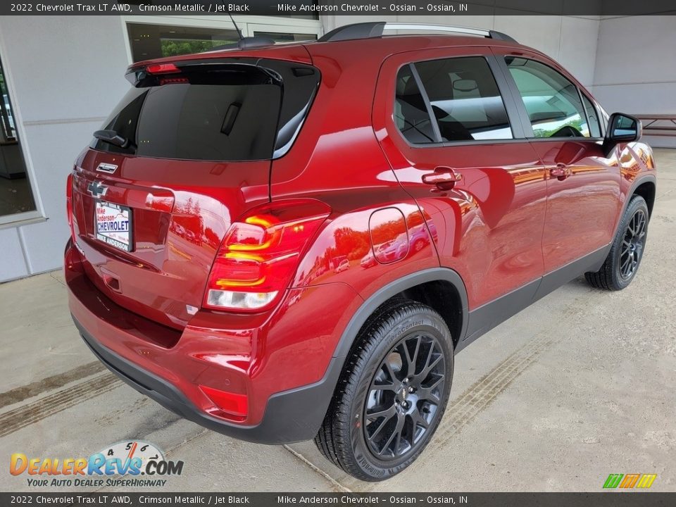 2022 Chevrolet Trax LT AWD Crimson Metallic / Jet Black Photo #4