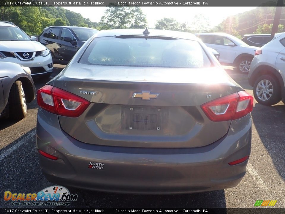 2017 Chevrolet Cruze LT Pepperdust Metallic / Jet Black Photo #3