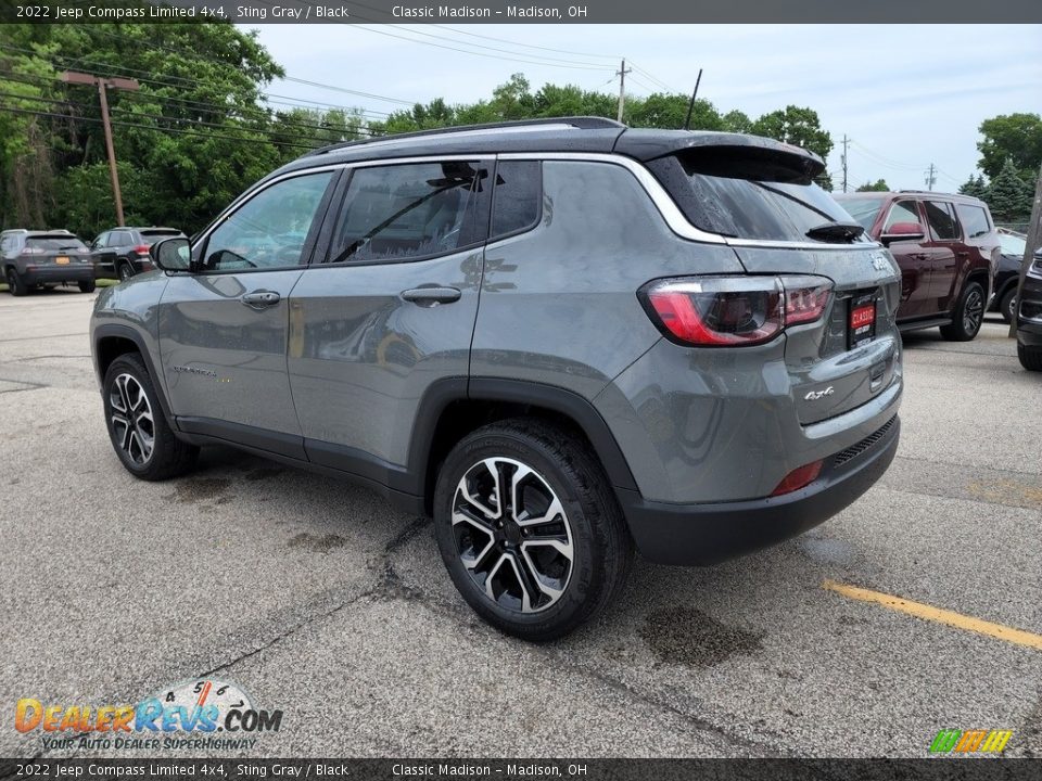 2022 Jeep Compass Limited 4x4 Sting Gray / Black Photo #9