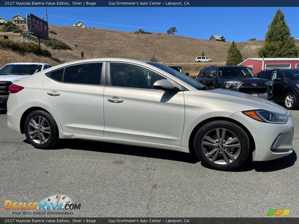 2017 Hyundai Elantra Value Edition Silver / Beige Photo #4