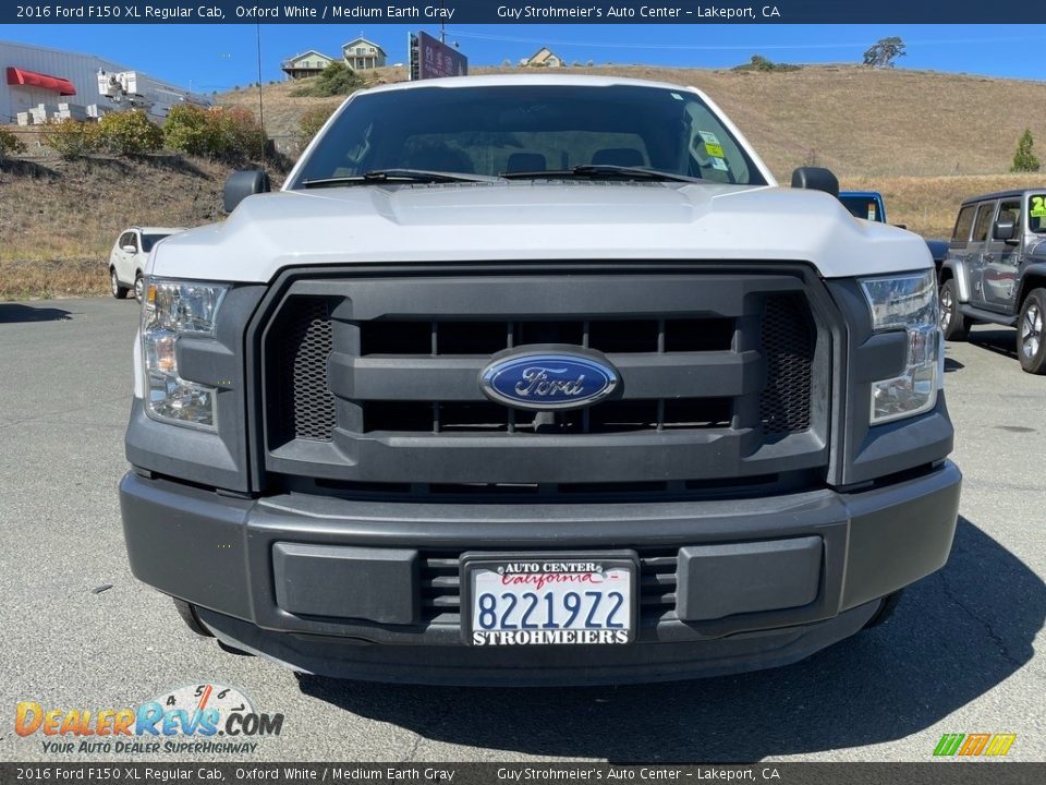 2016 Ford F150 XL Regular Cab Oxford White / Medium Earth Gray Photo #2