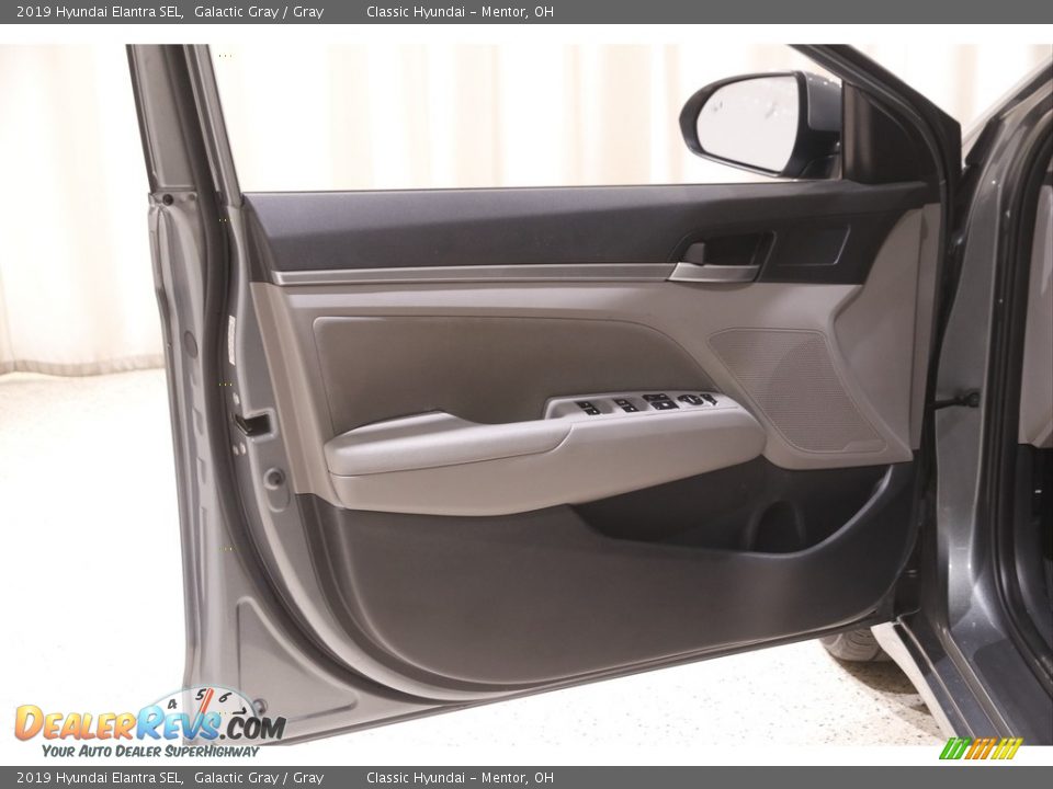 2019 Hyundai Elantra SEL Galactic Gray / Gray Photo #4