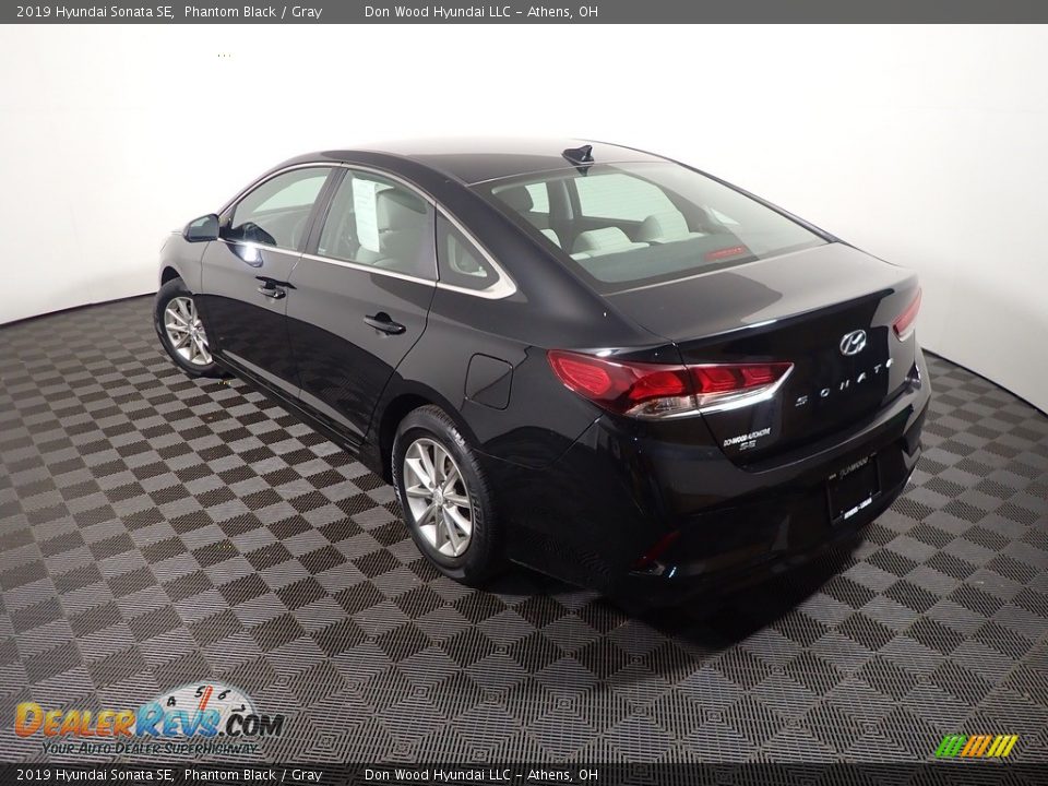 2019 Hyundai Sonata SE Phantom Black / Gray Photo #12