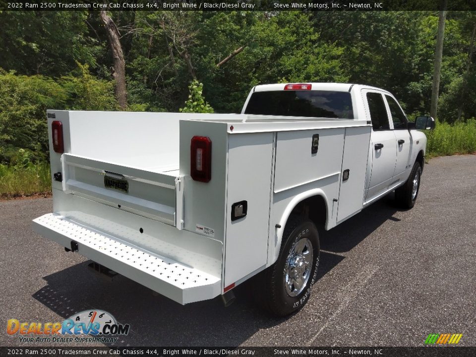 2022 Ram 2500 Tradesman Crew Cab Chassis 4x4 Bright White / Black/Diesel Gray Photo #6