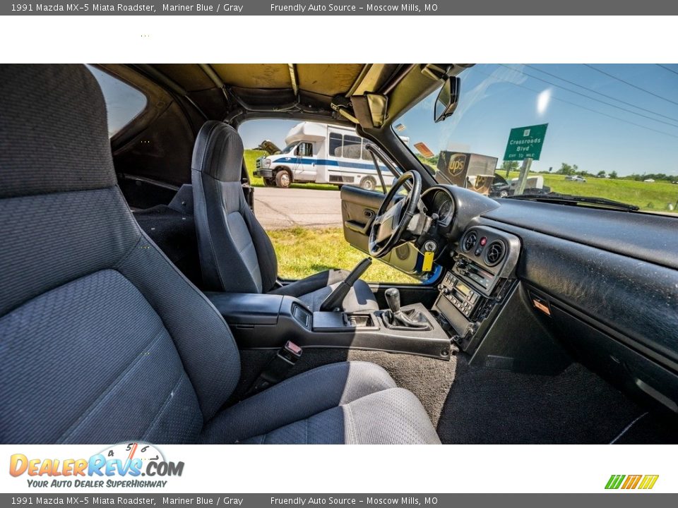 1991 Mazda MX-5 Miata Roadster Mariner Blue / Gray Photo #23