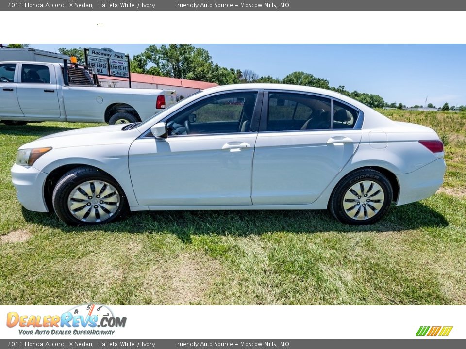 2011 Honda Accord LX Sedan Taffeta White / Ivory Photo #7