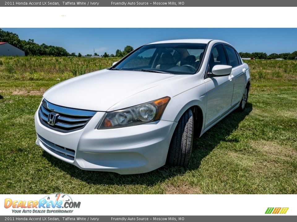 2011 Honda Accord LX Sedan Taffeta White / Ivory Photo #8