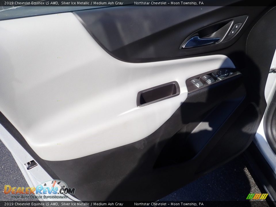 2019 Chevrolet Equinox LS AWD Silver Ice Metallic / Medium Ash Gray Photo #24