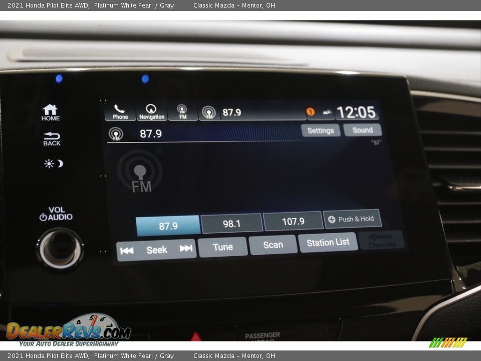 2021 Honda Pilot Elite AWD Platinum White Pearl / Gray Photo #12